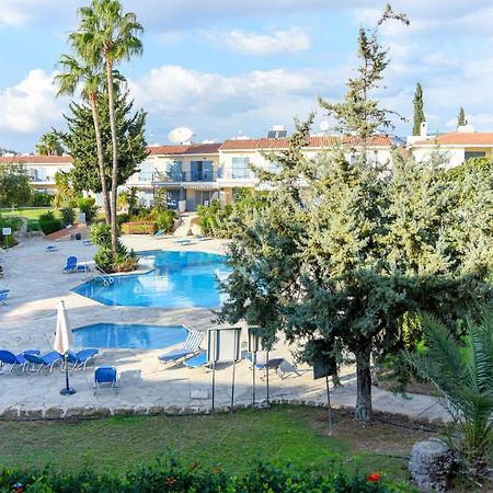 Paphos Paradise Gardens With A Large Terrace מראה חיצוני תמונה