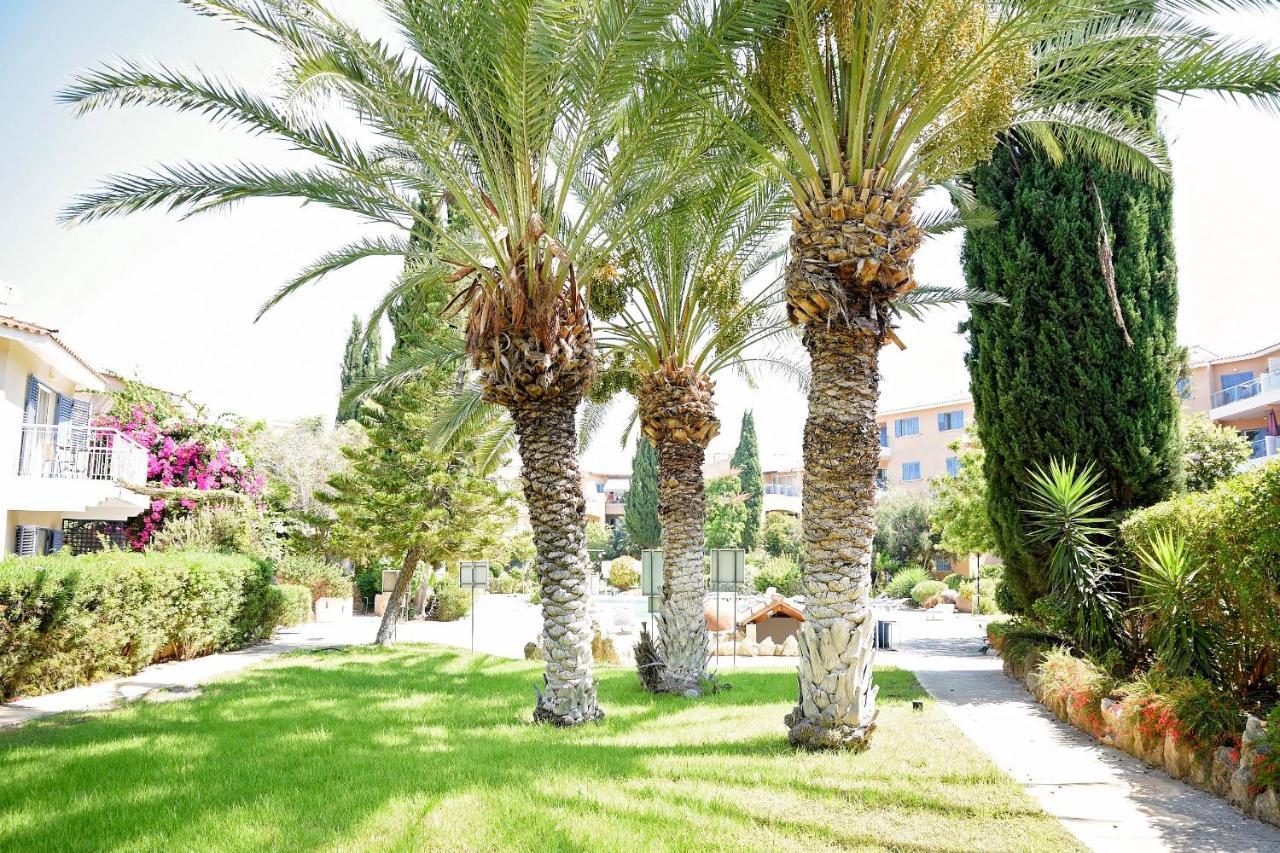 Paphos Paradise Gardens With A Large Terrace מראה חיצוני תמונה